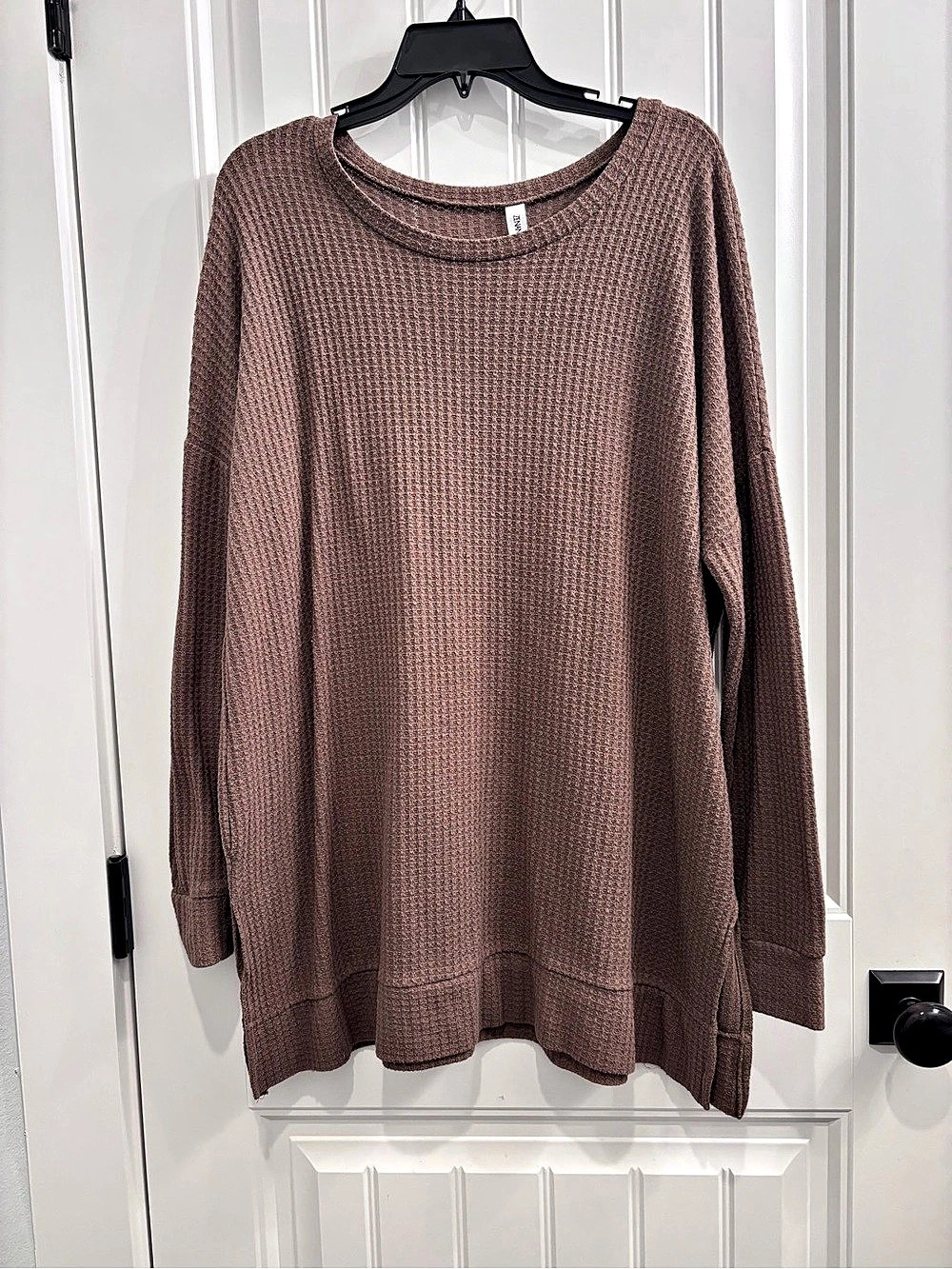Zennana Outfitters Ribbed Knit Sweater in Brown Large Like New